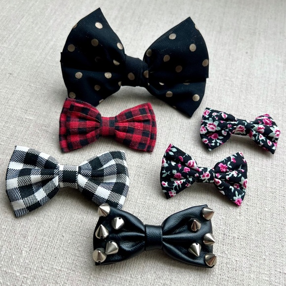 Other - 🎀 Set of Six Bows 🎀
